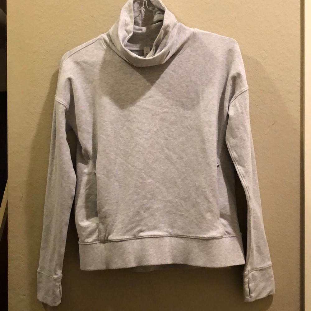 lululemon pullover